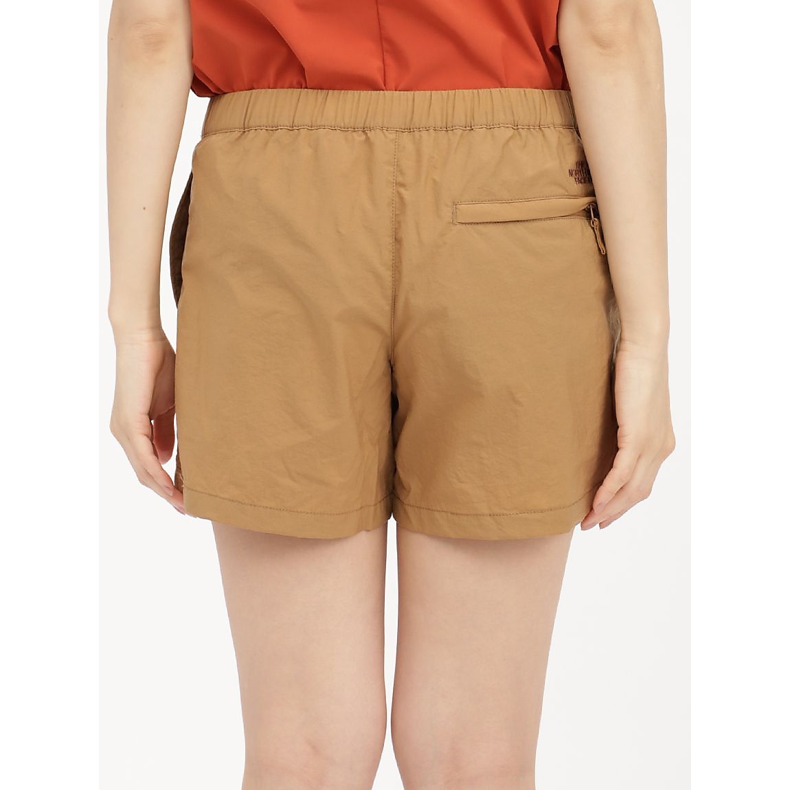 VERSATILE SHORT
