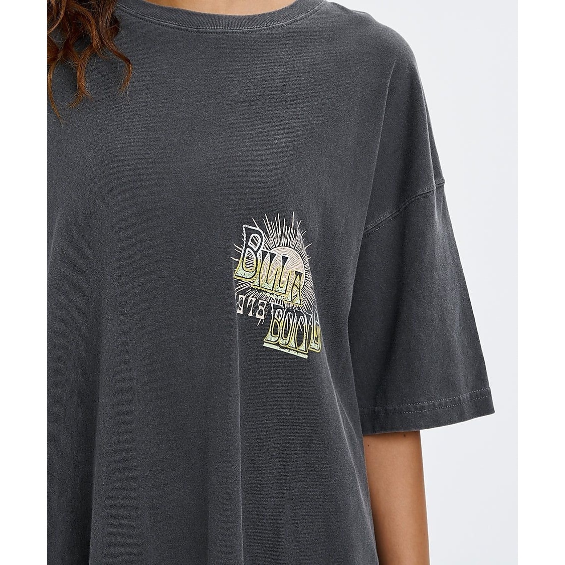 GRAPHIC PRINT LOOSE TEE