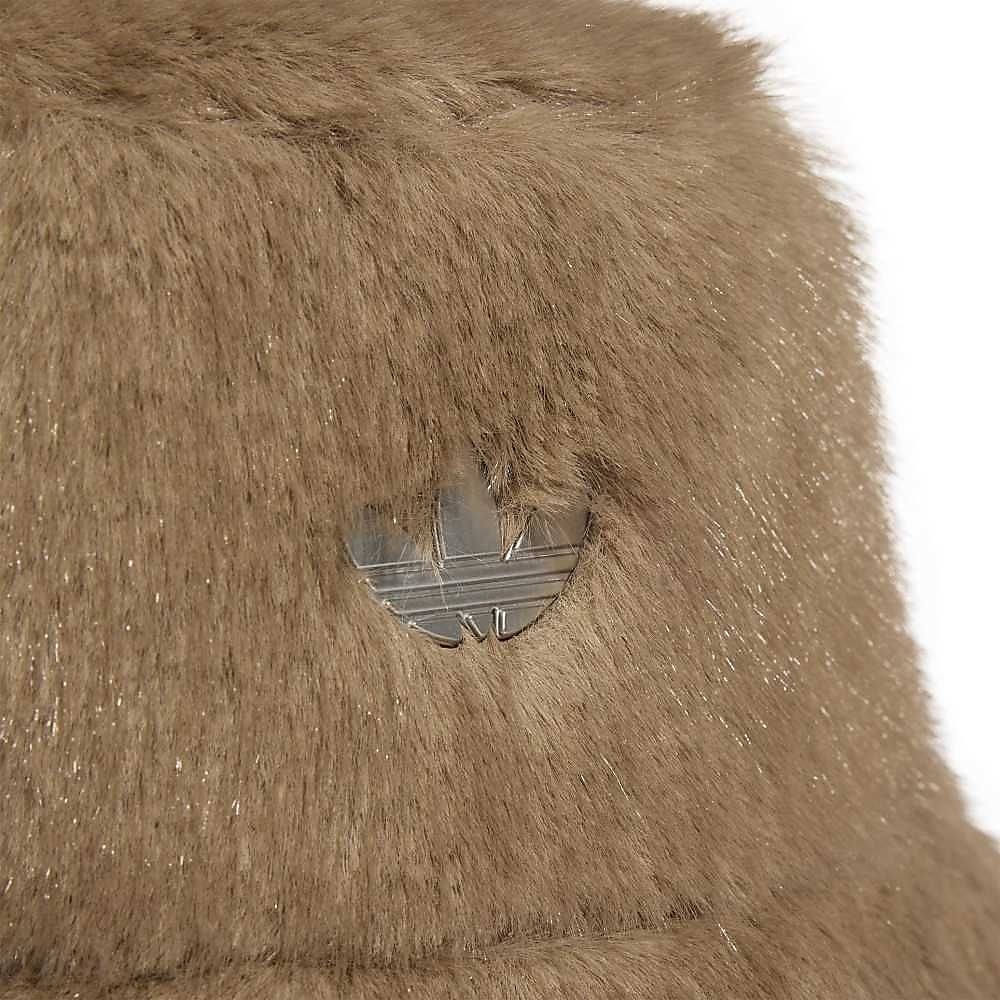 FUR BUCKET HAT