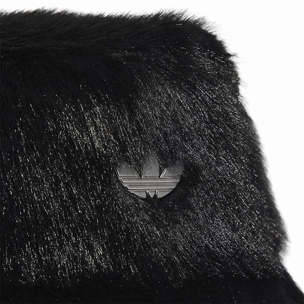 FUR BUCKET HAT