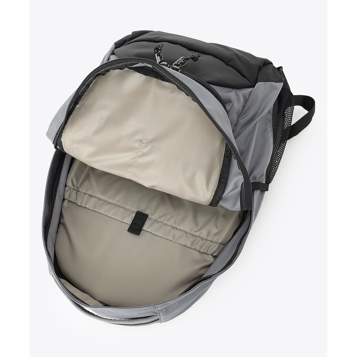 パナシーア30Lバックパック