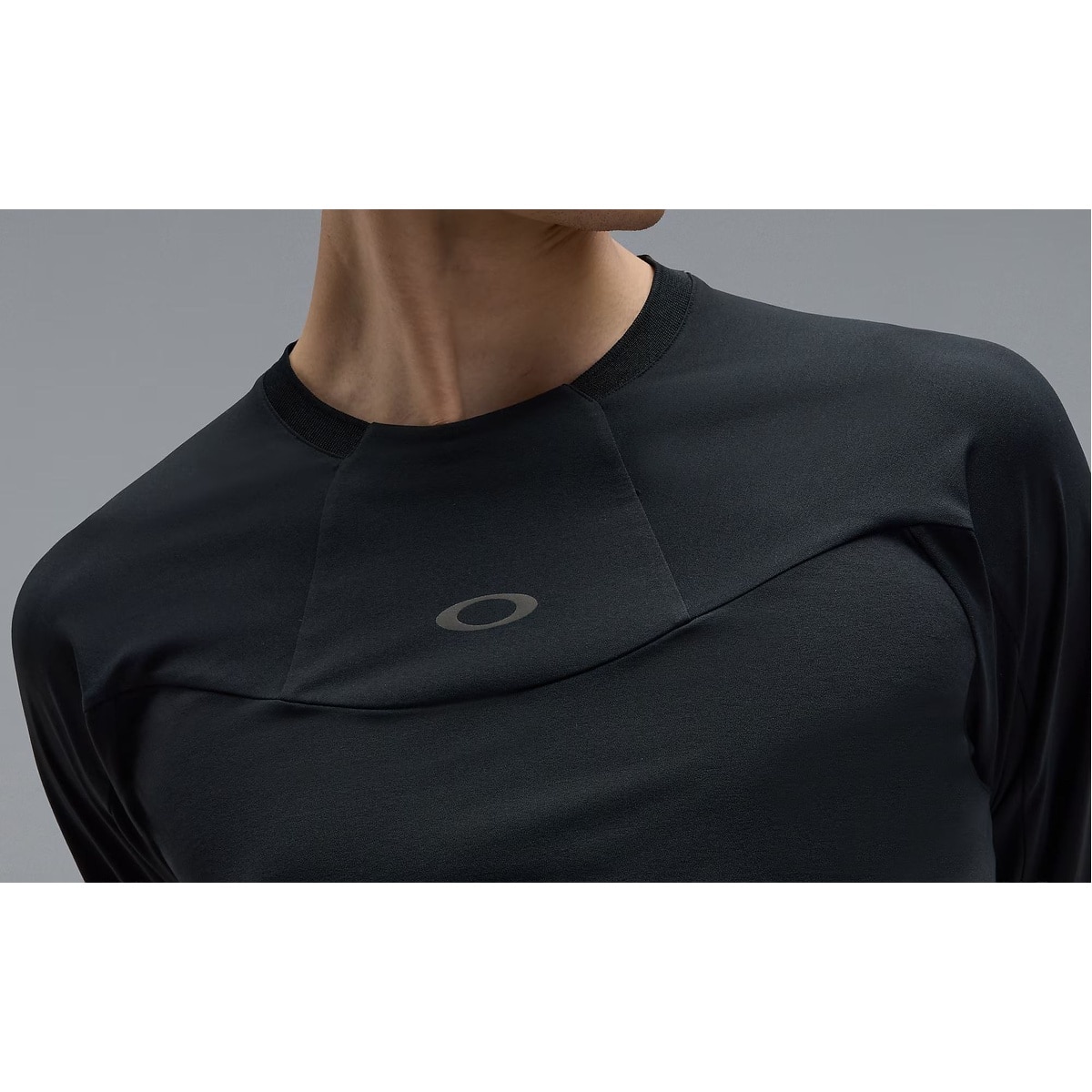 O-SYNC PACK KNIT L/S CREW 2.0