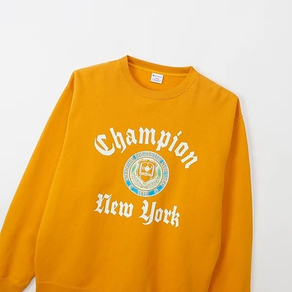 CREW NECK SWEATSHIRT
