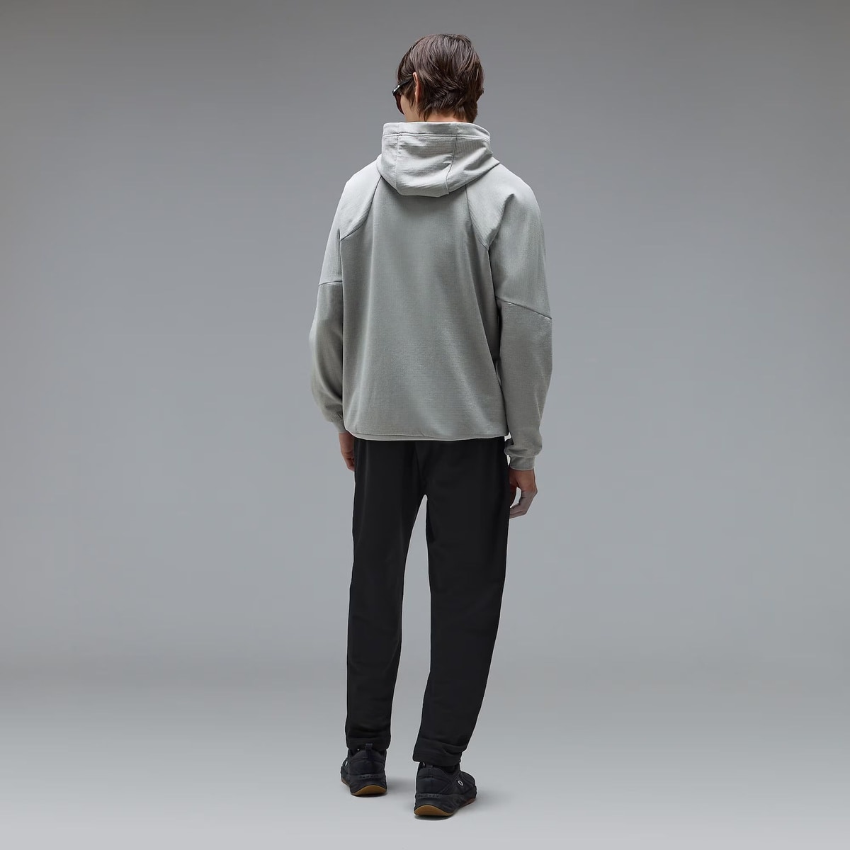 STRIKING MATELASSE HOODIE