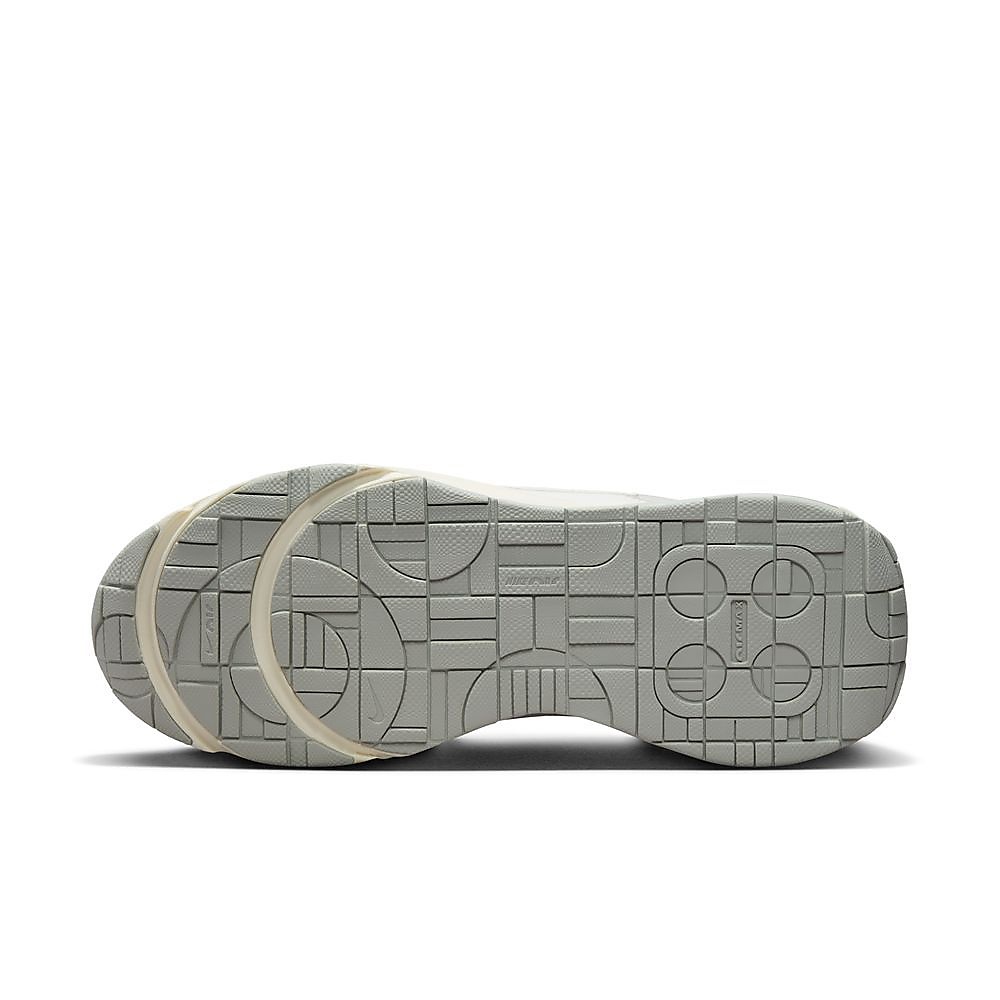 ナイキ ウィメンズ エア マックス INTRLK ライト