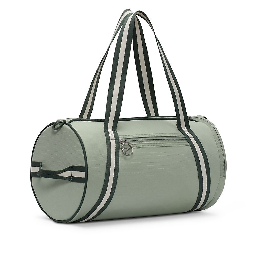 ナイキ ヘリテージ レトロ ダッフル