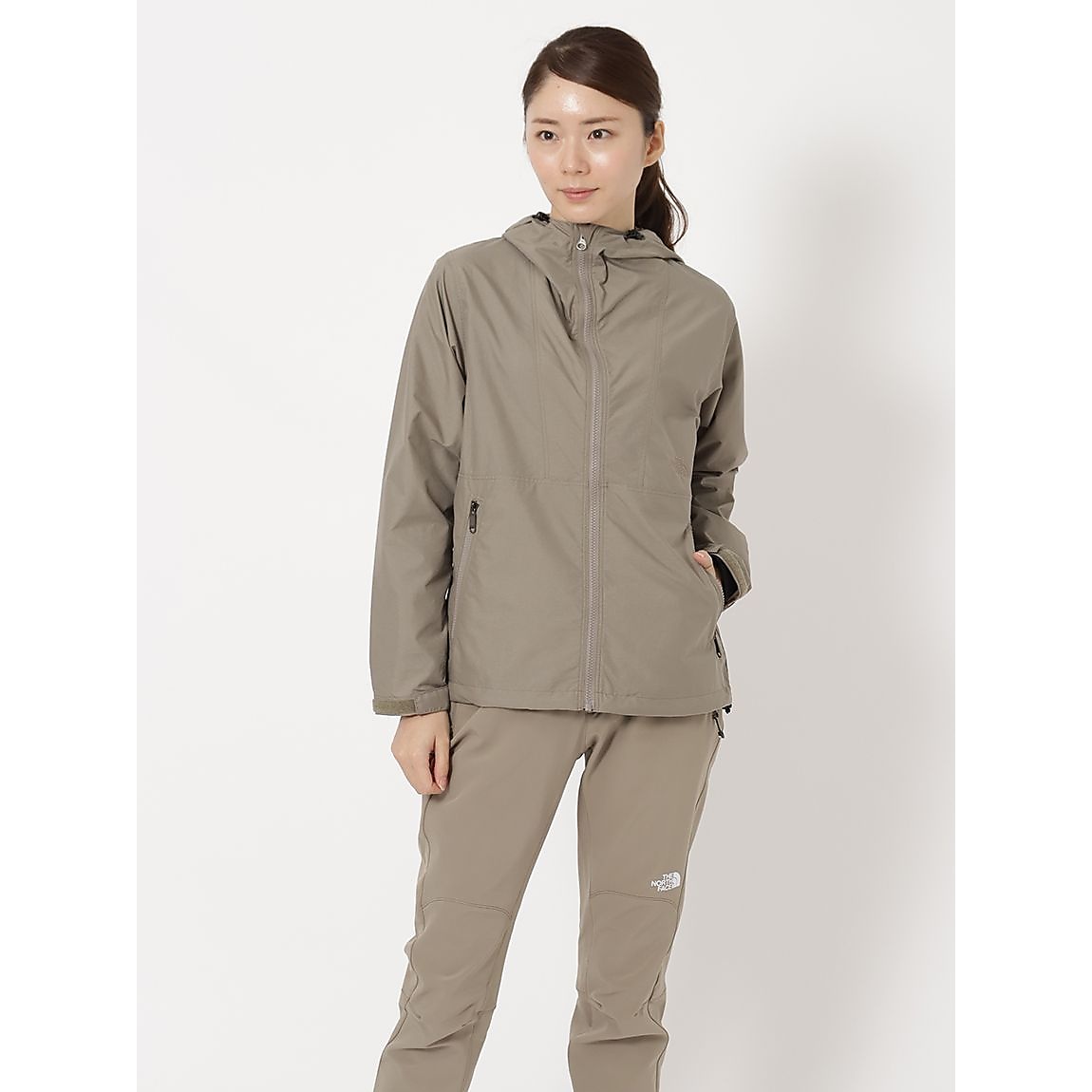 Compact Jacket (コンパクトジャケット)