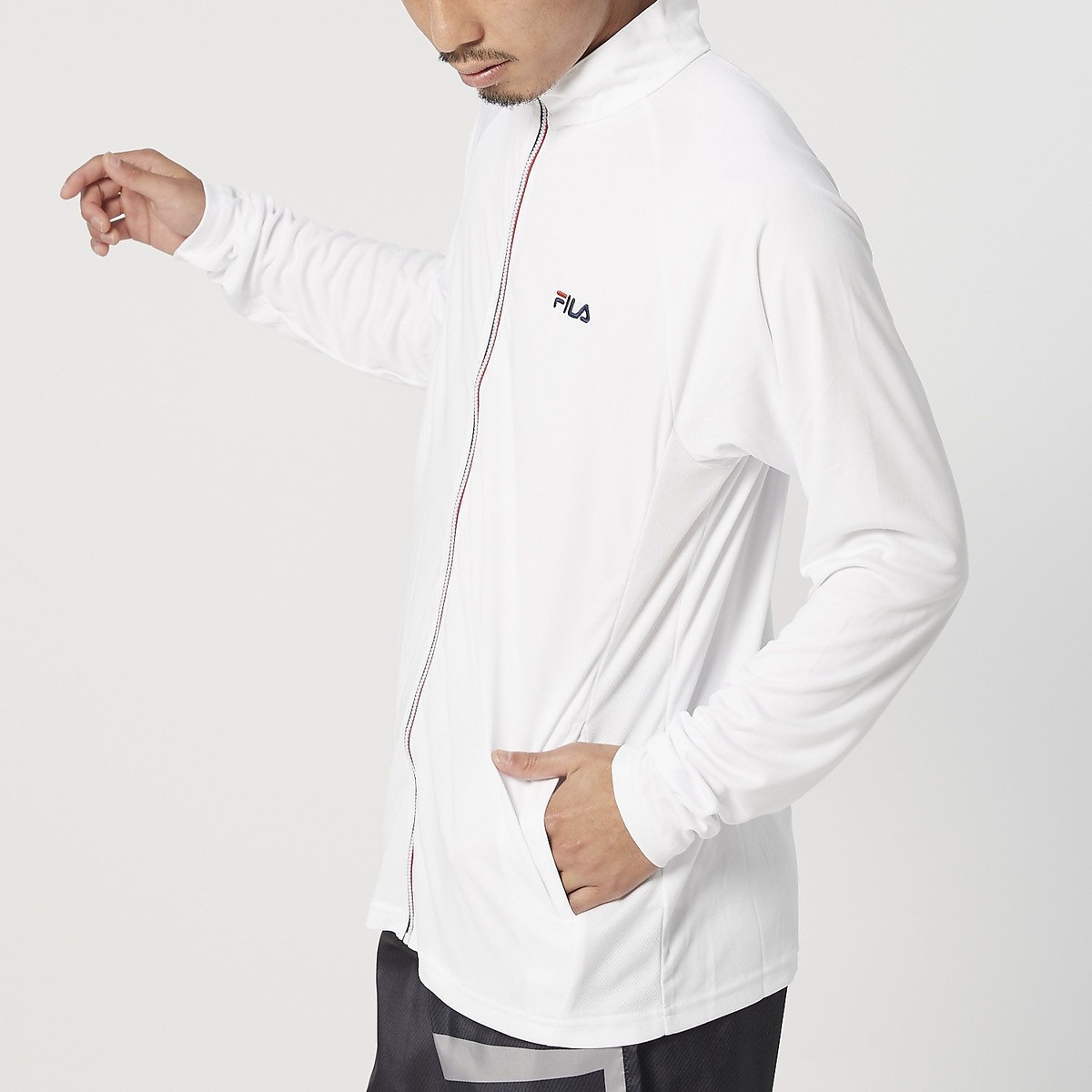 FILAMSUVジャケット