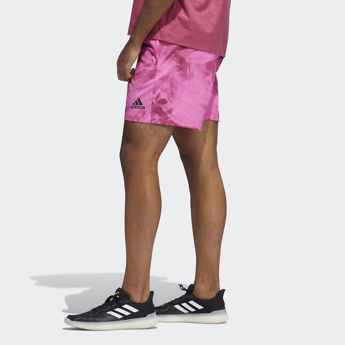 ユナイト フローラル ショーツ（ジェンダーニュートラル）/ UNITE FLORAL SHORTS (GENDER NEUTRAL)