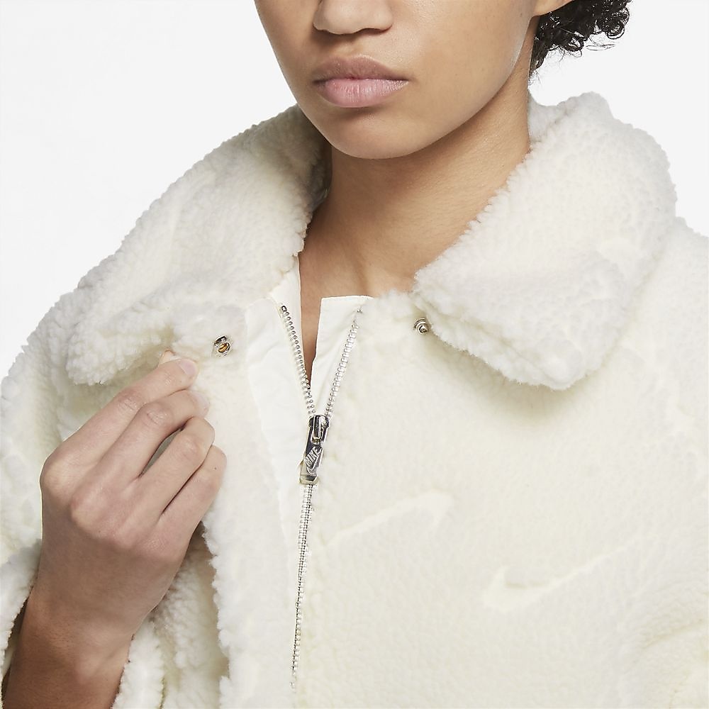 ナイキ ウィメンズ NSW アイコン クラッシュ SHRPA ジャケット LO