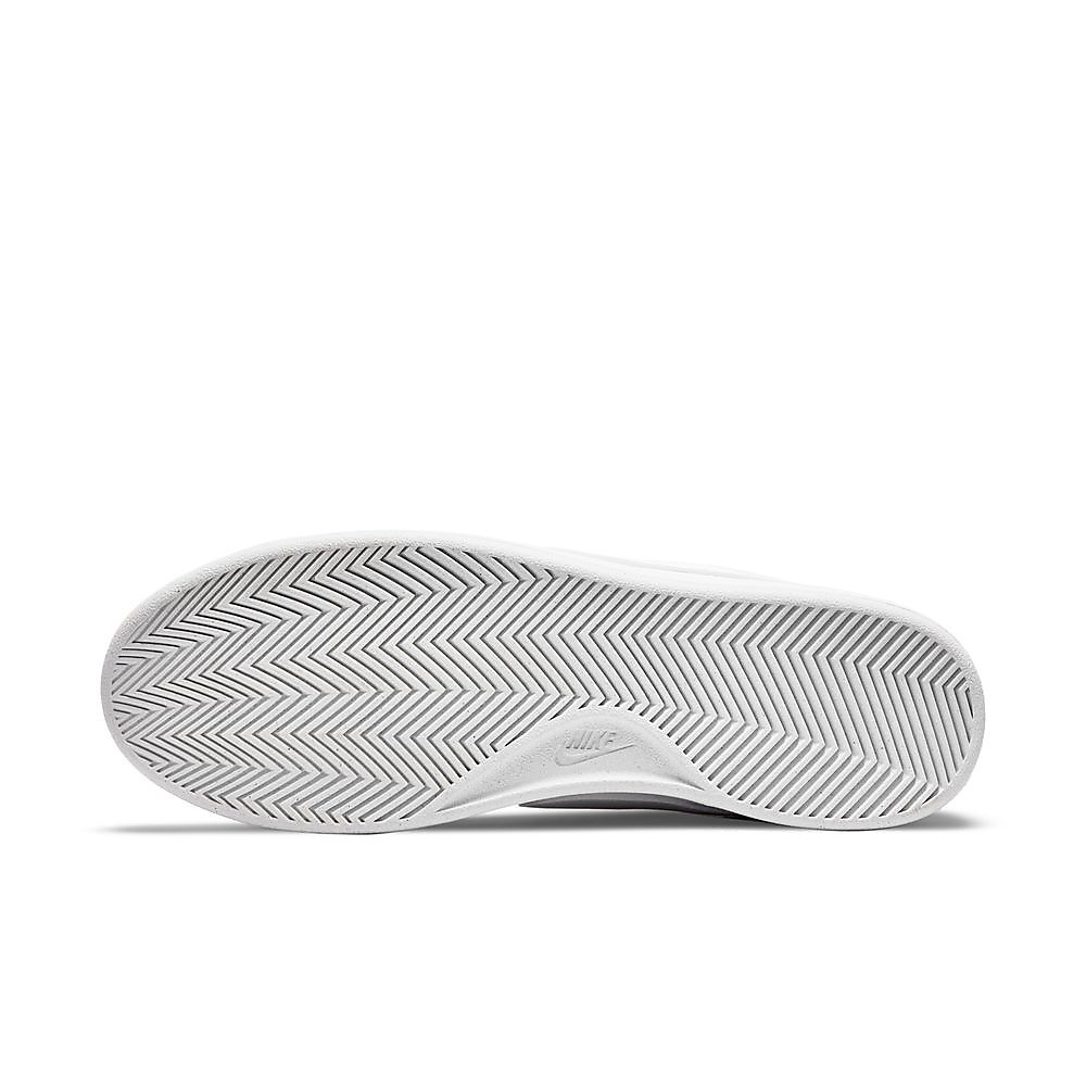 ナイキ コート ロイヤル 2 NN