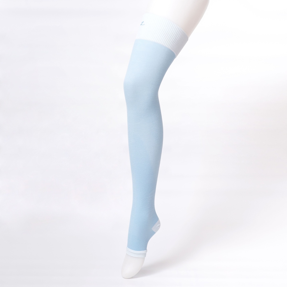 靴下サプリ　寝ながらロングうずまいて　血行を促すソックス