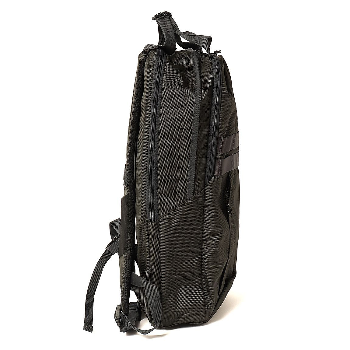 バックパック 17L