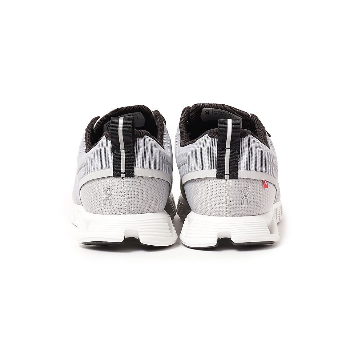 ＣＬＯＵＤ　５　ＷＡＴＥＲＰＲＯＯＦ