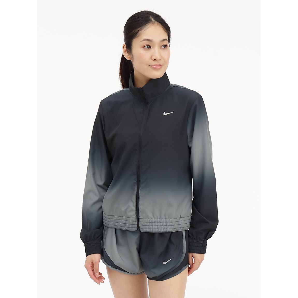 ナイキ ウィメンズ スウッシュ ラン PRNT ジャケット