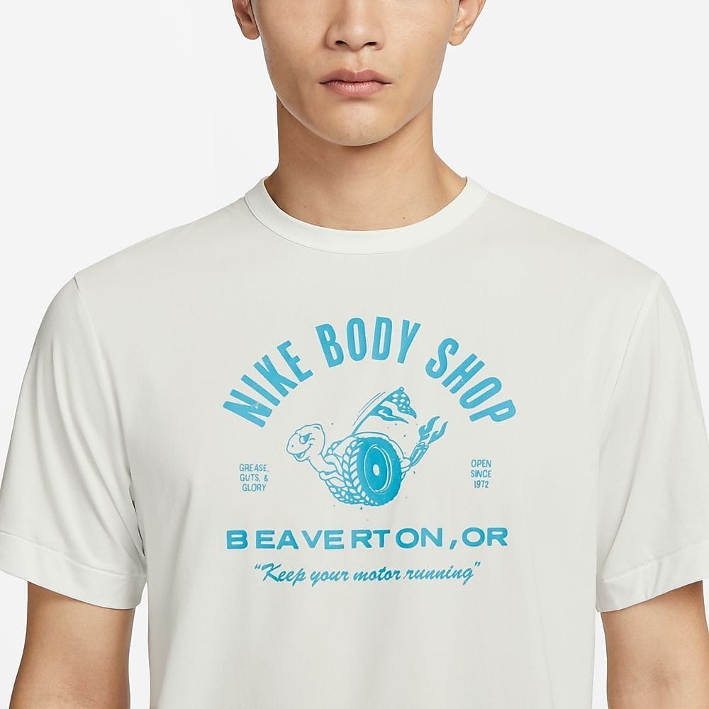 ナイキ DF ユニバーサル DYE S/S トップ