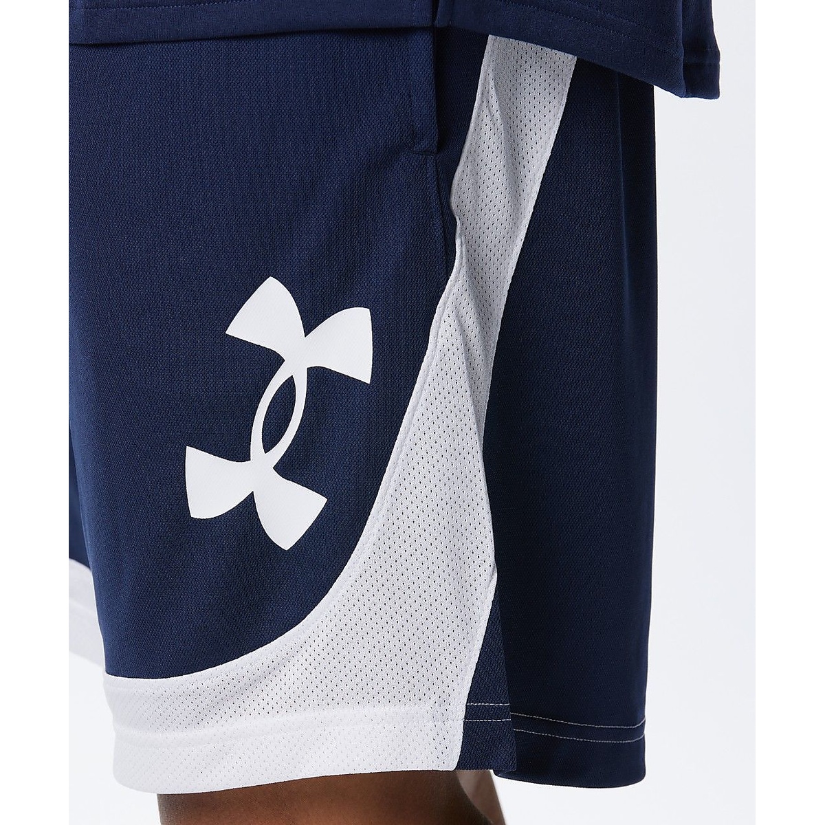 UA BASELINE SHORTS
