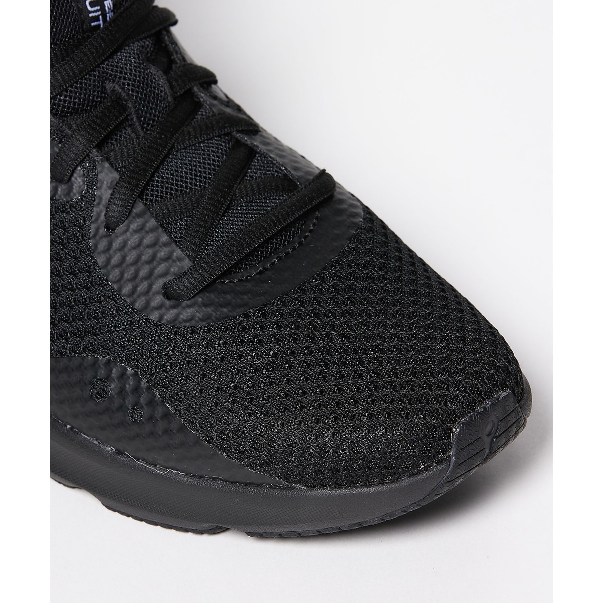 UA W CHARGED PURSUIT 3