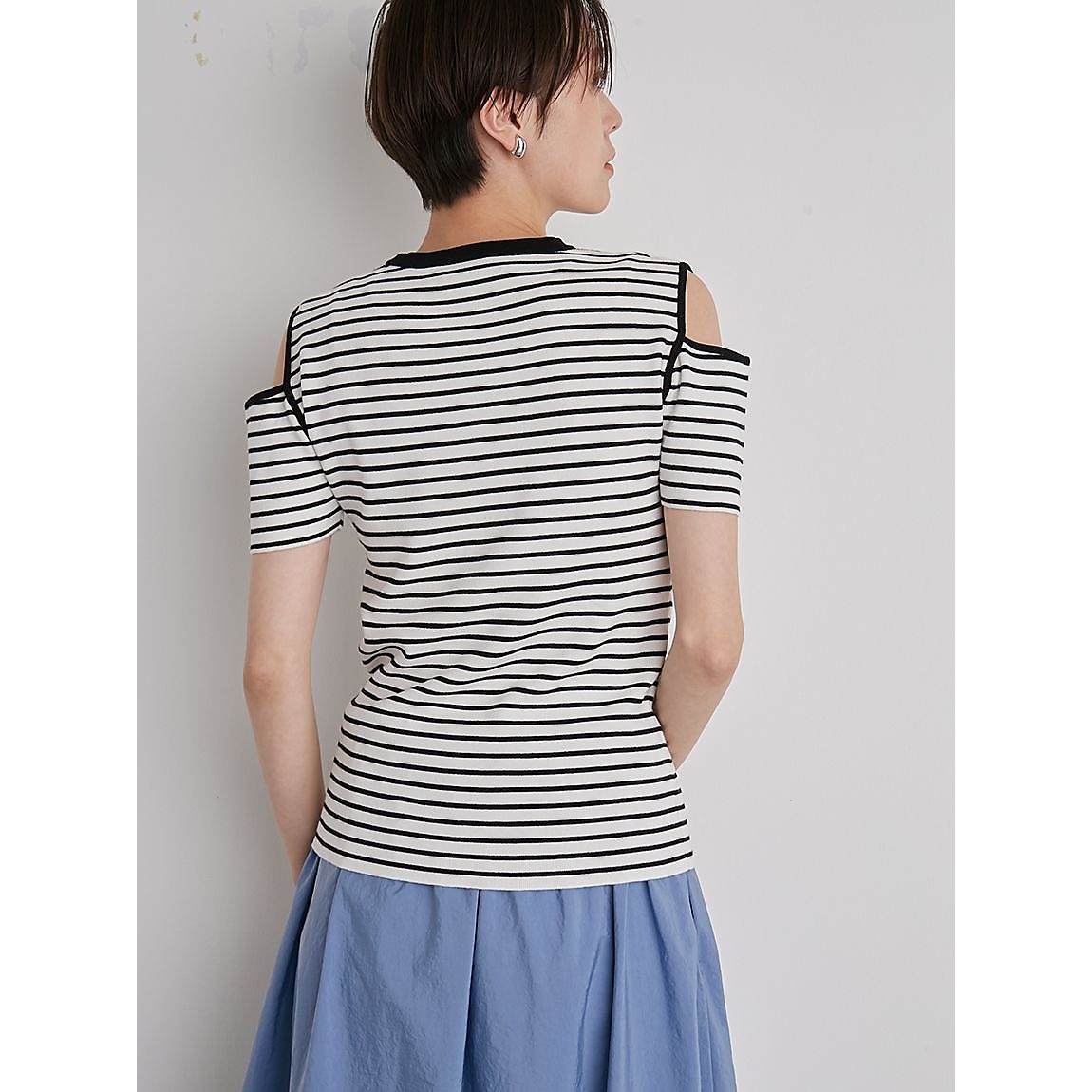 カッティングデザインニットプルオーバー