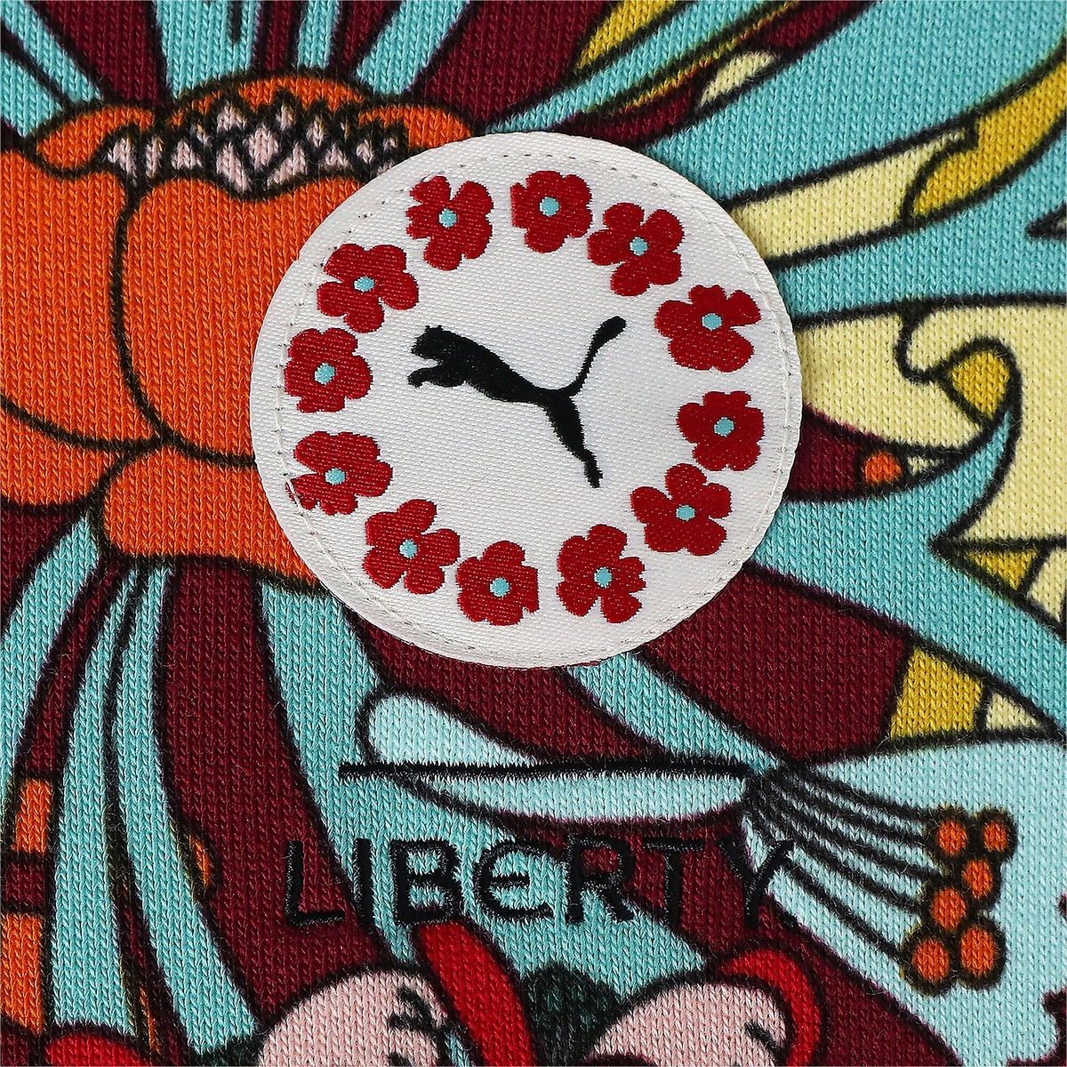 PUMA X LIBERTY AOP フーディー