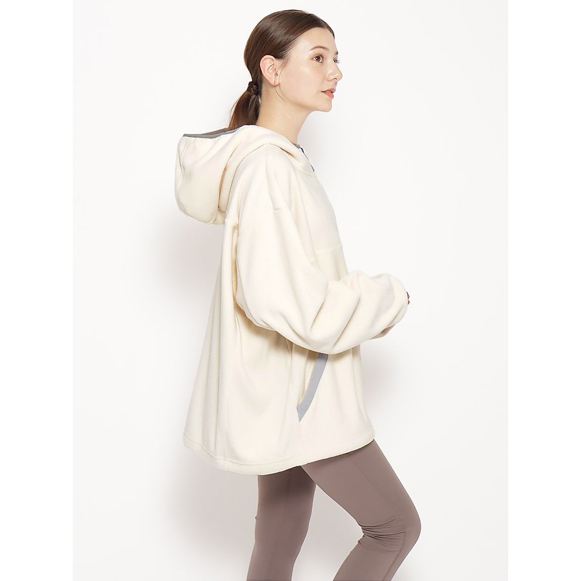 マイクロフリース ハーフジップフーディUNISEX