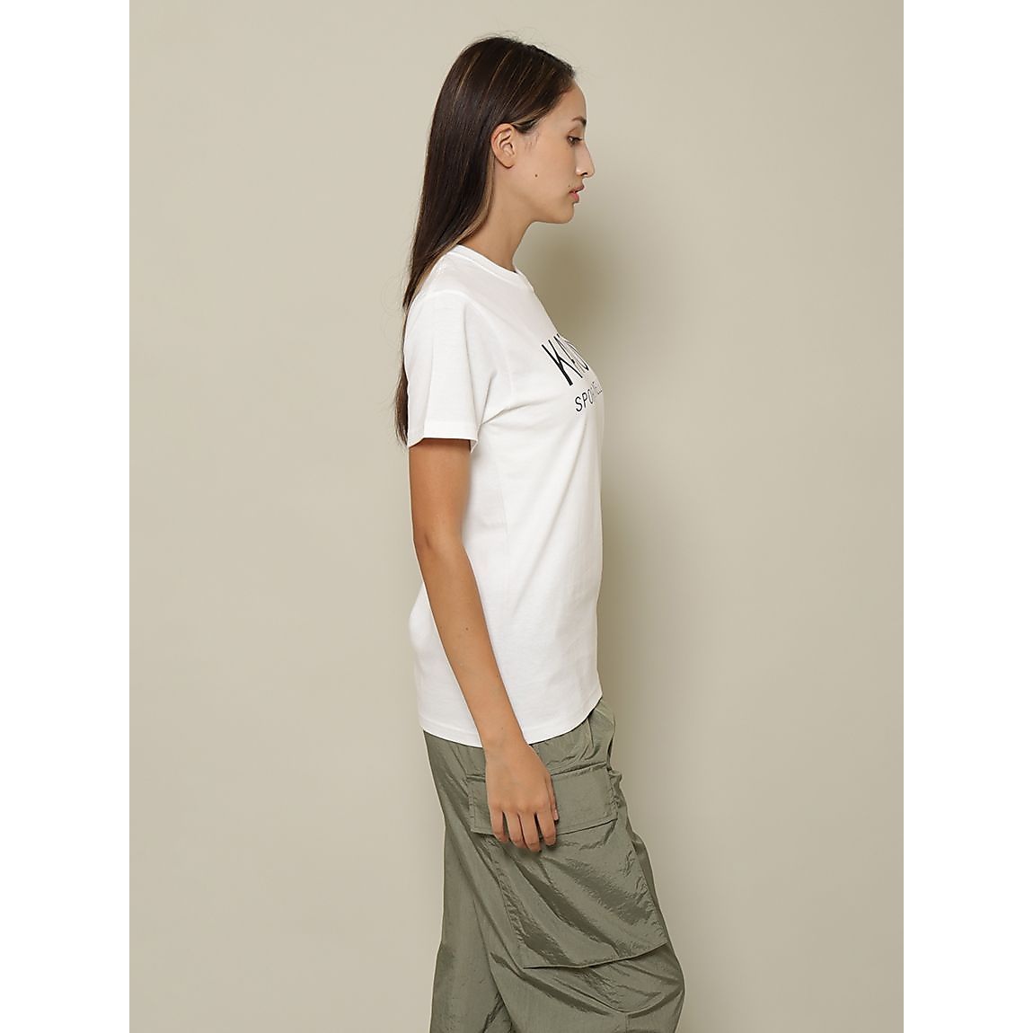 ブランドロゴプリント レギュラーフィットTシャツ