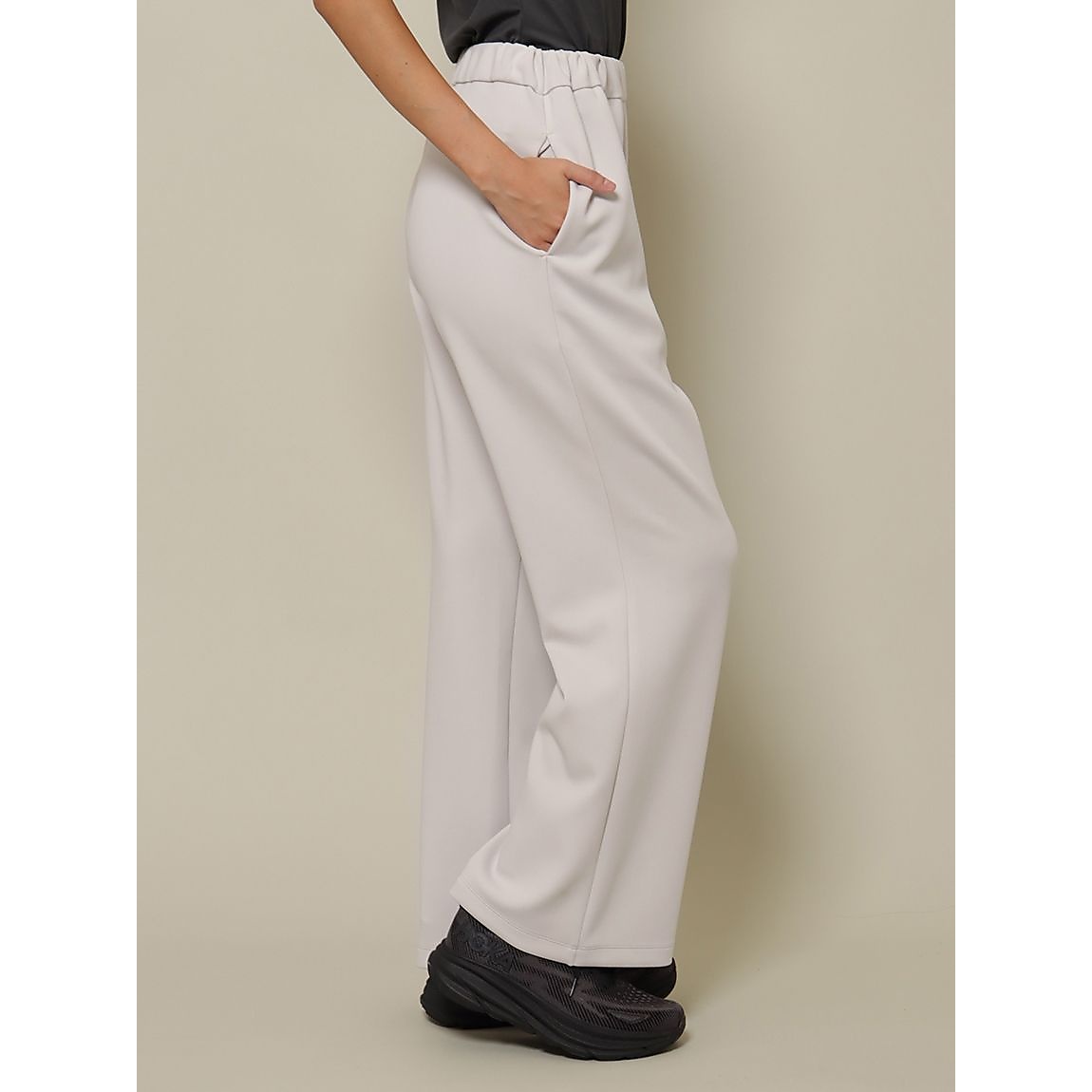 アクアスーティング ワイドフレアパンツ