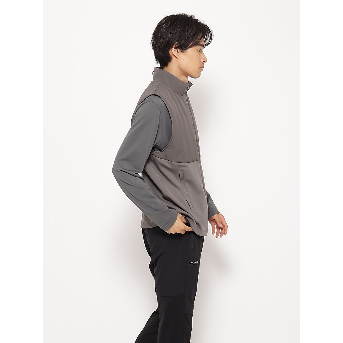 エステルタフタ中綿ハイブリッド スタンドカラーベストMENS