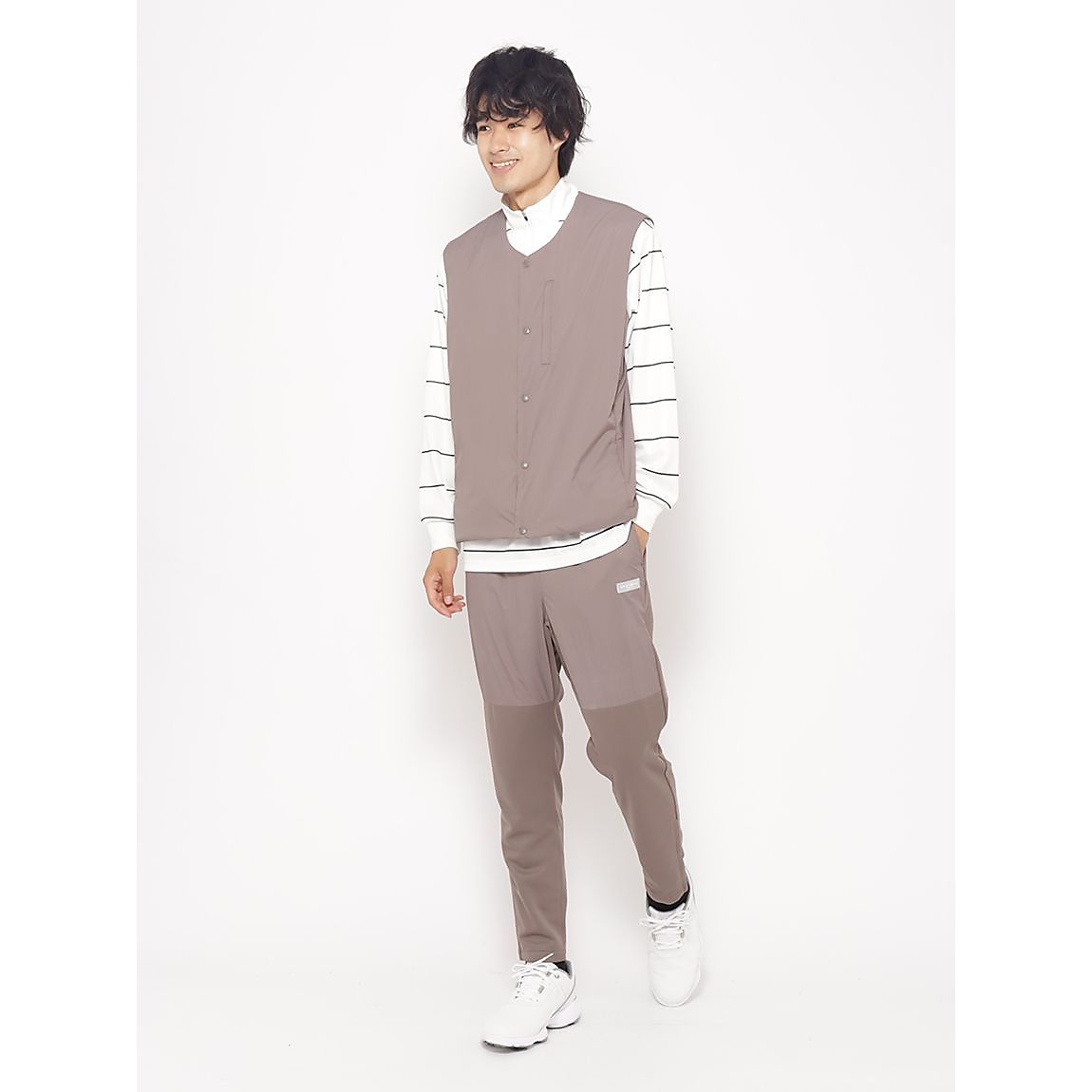 トリニティエアリー ノーカラーベストMENS