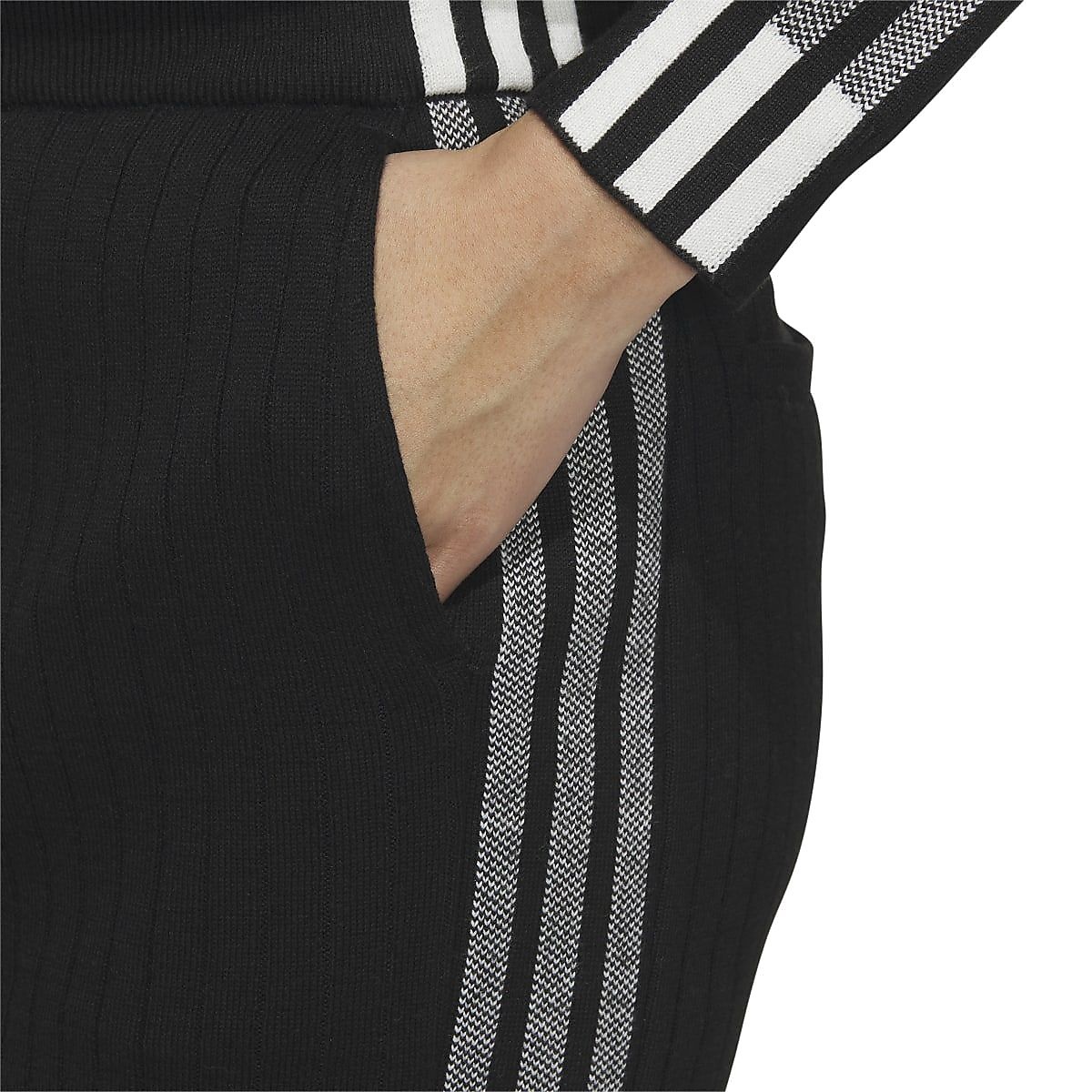 スリーストライプス　ニットスカート