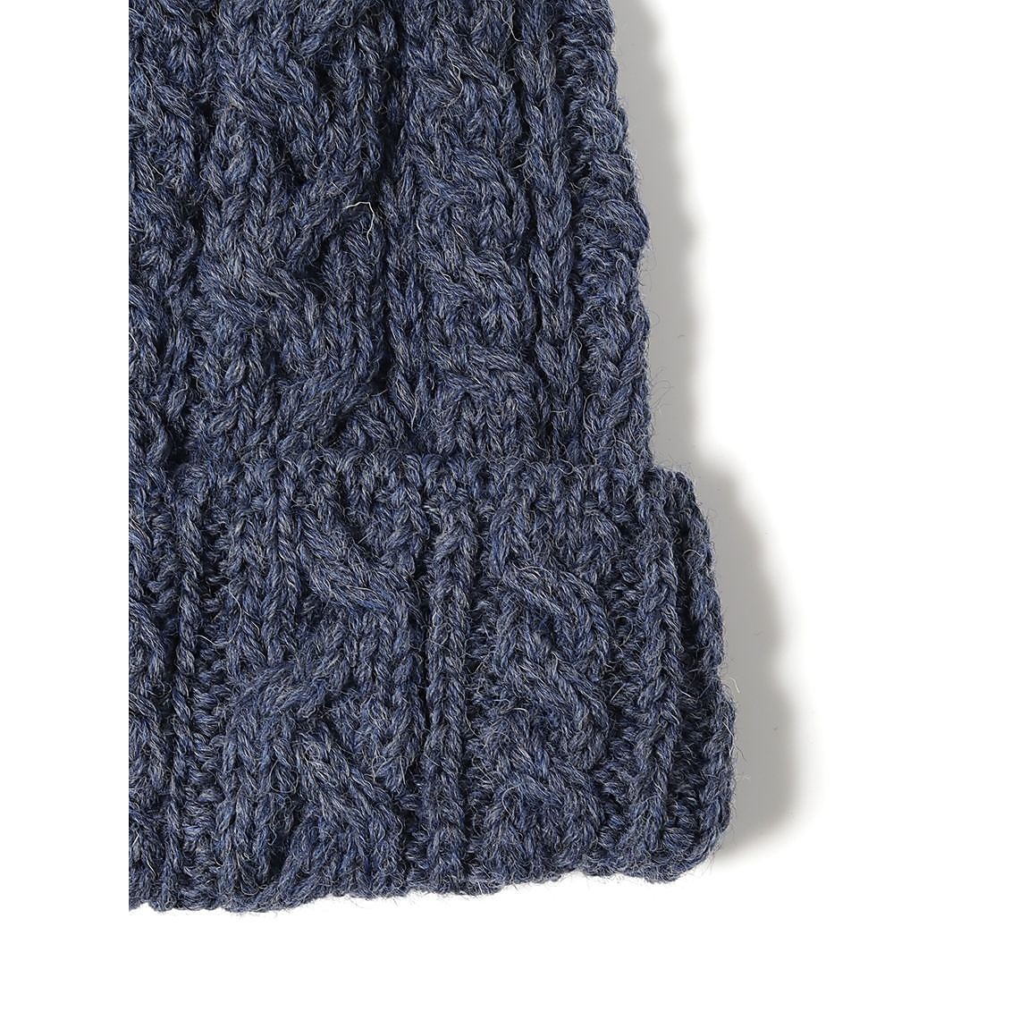 BW 016 CABLE BOBCAP（アランケーブルボブキャップ）