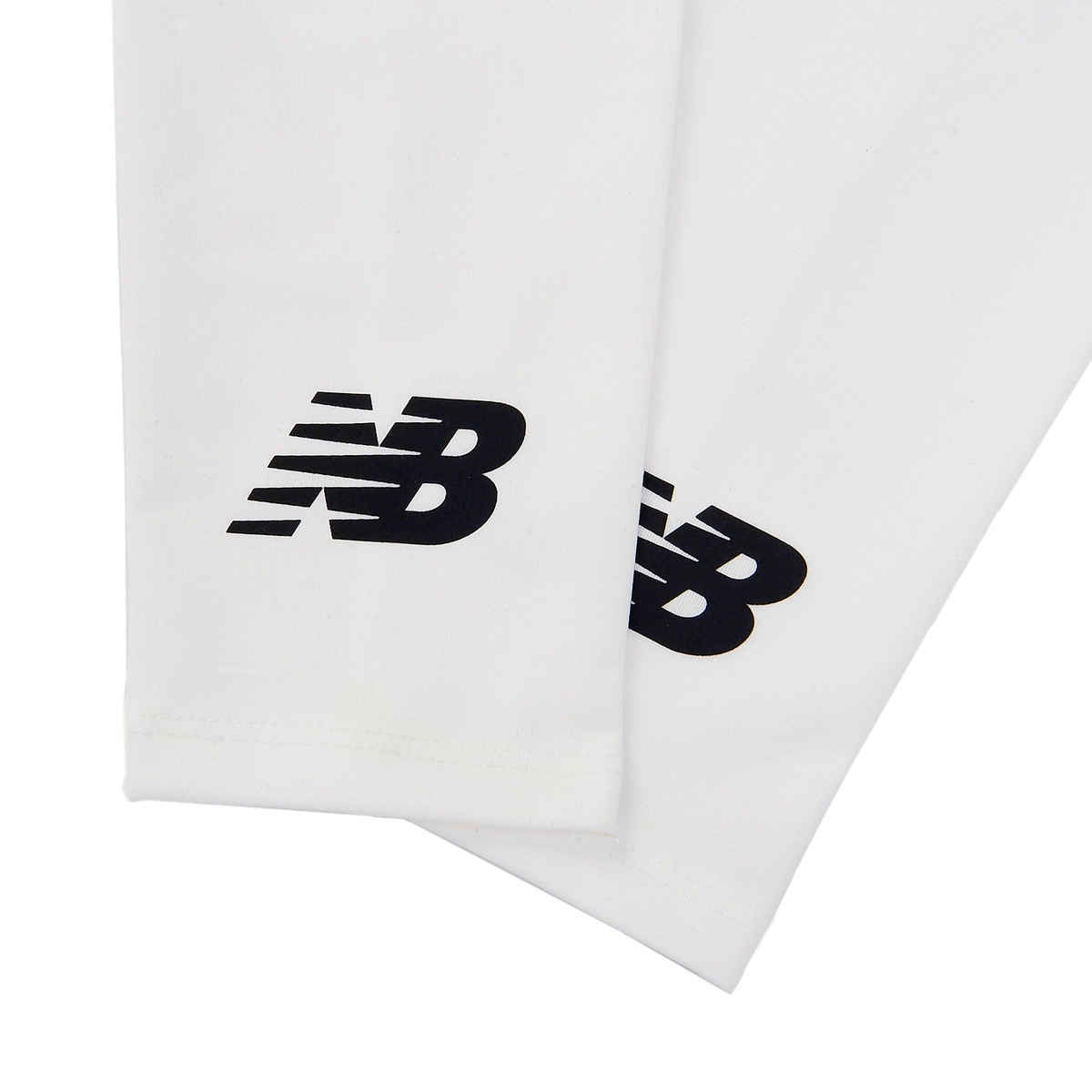 パフォーマンスアームスリーブ