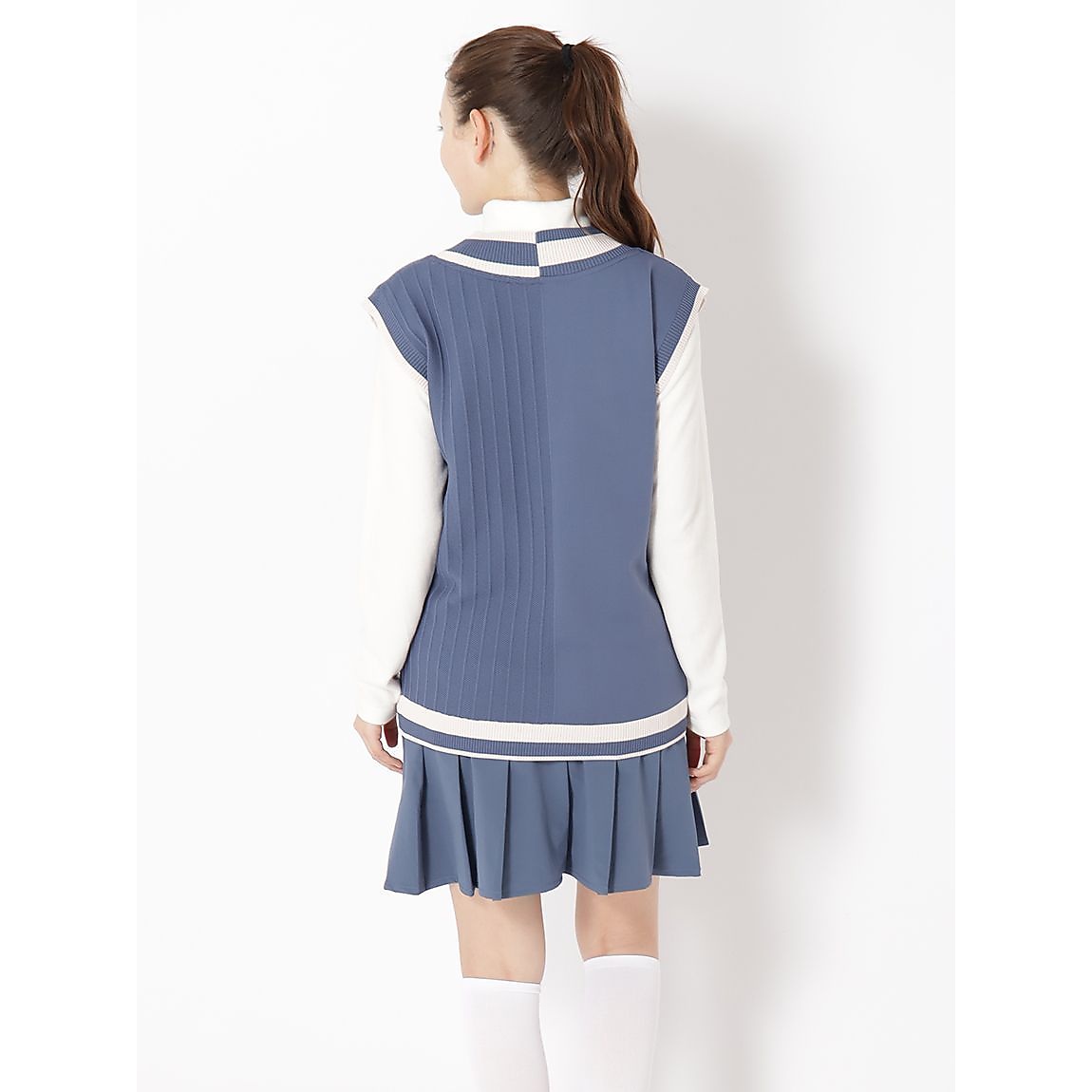 マルチパターン Vネックベスト