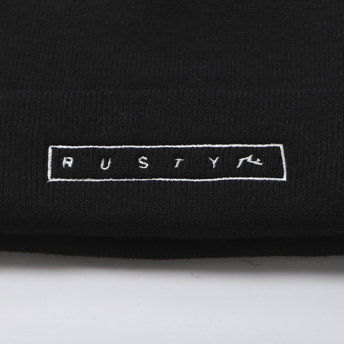 RUSTYメンズビーニー