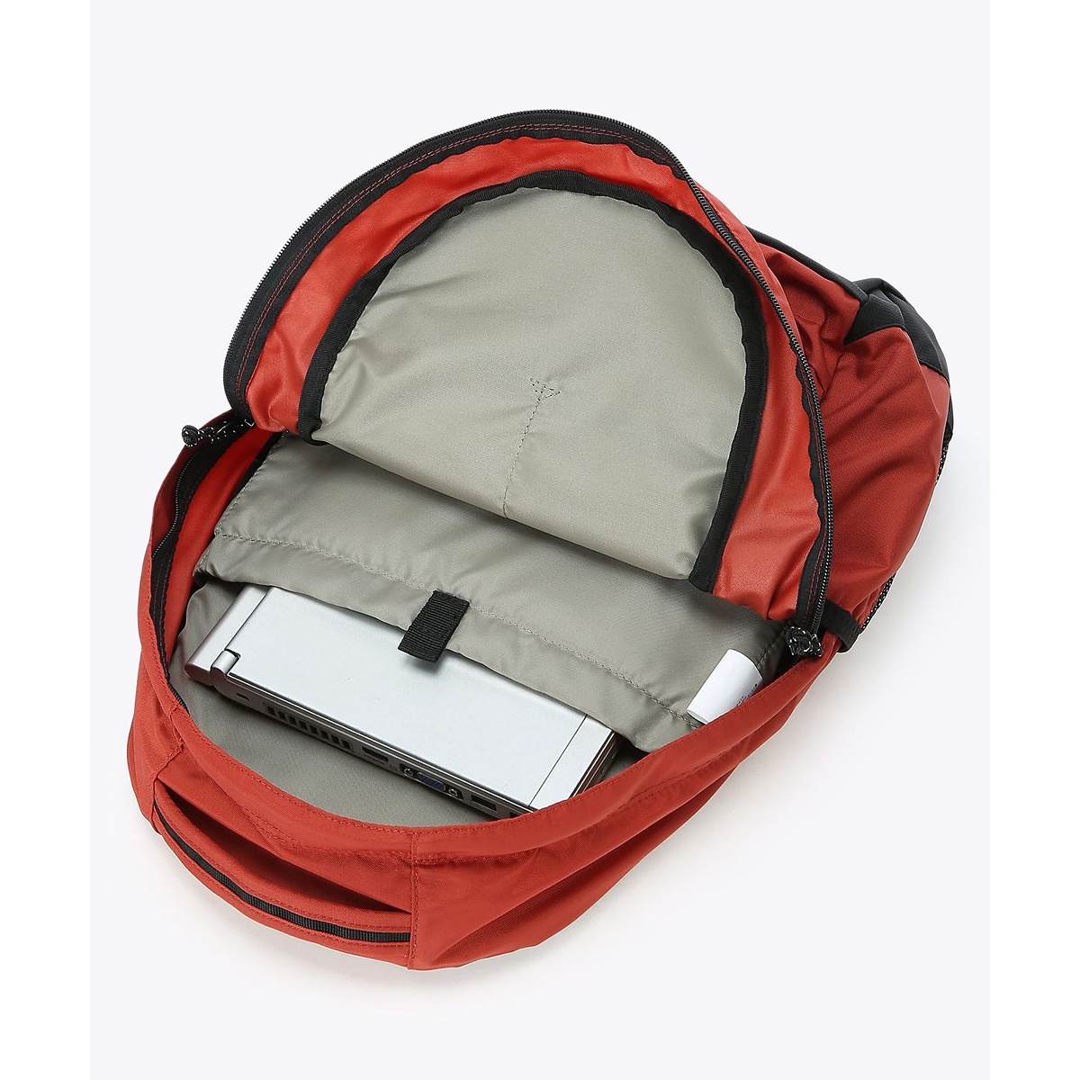 パナシーア25Lバックパック