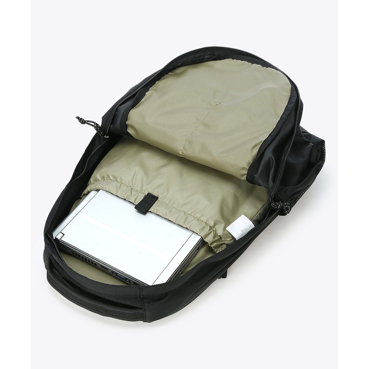 パナシーア33Lバックパック