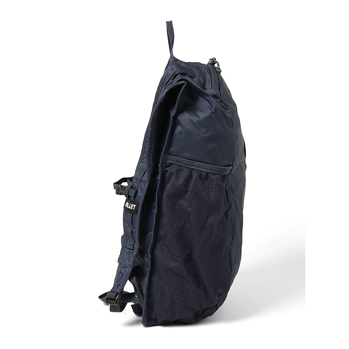 デフィ 16(DEFI 16)