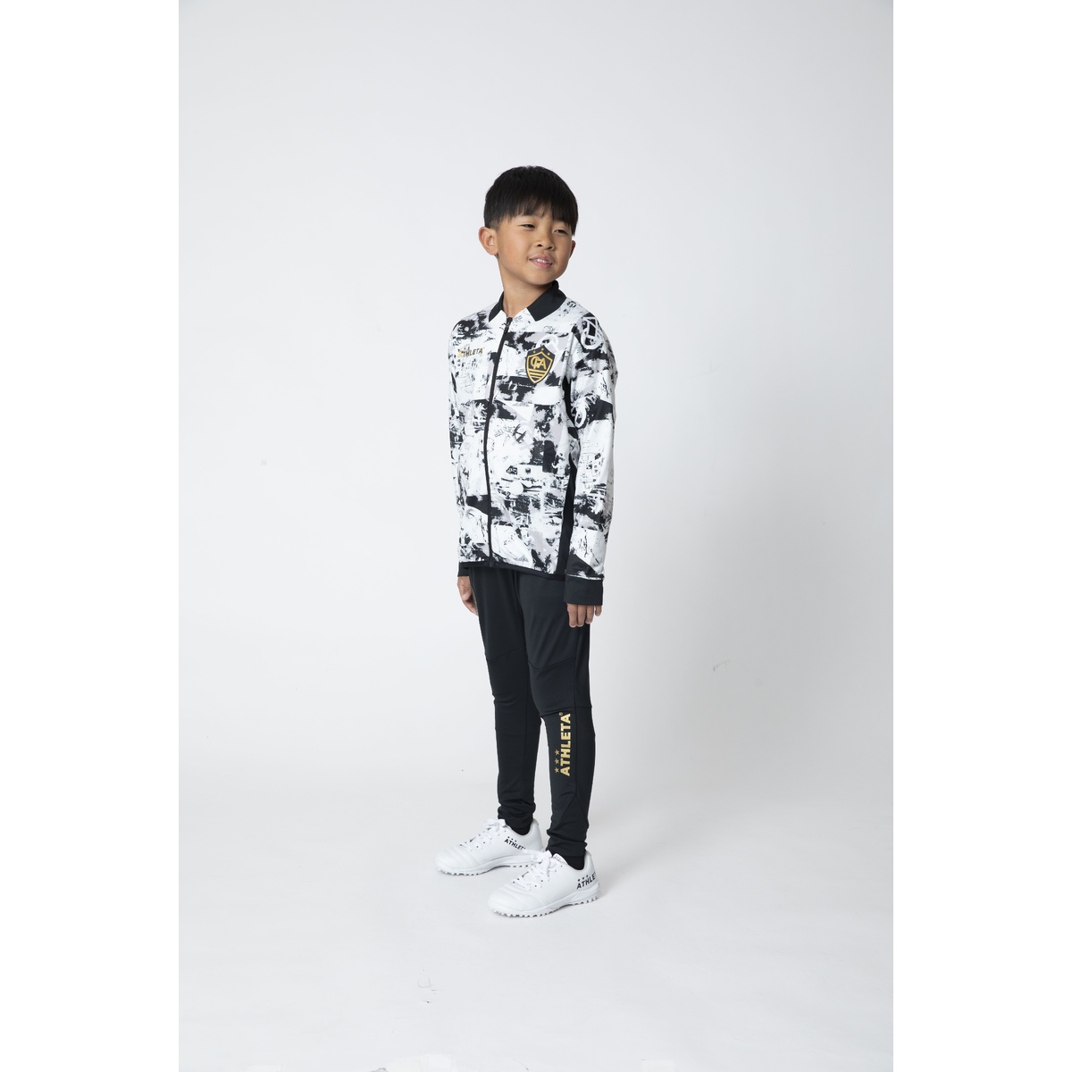 FCA Jrウォームアップジャケット