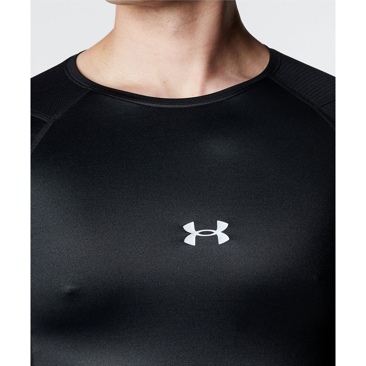 UA ISO-CHILL COMPRESSION LONG SLEEVE CREW NECK SHIRT