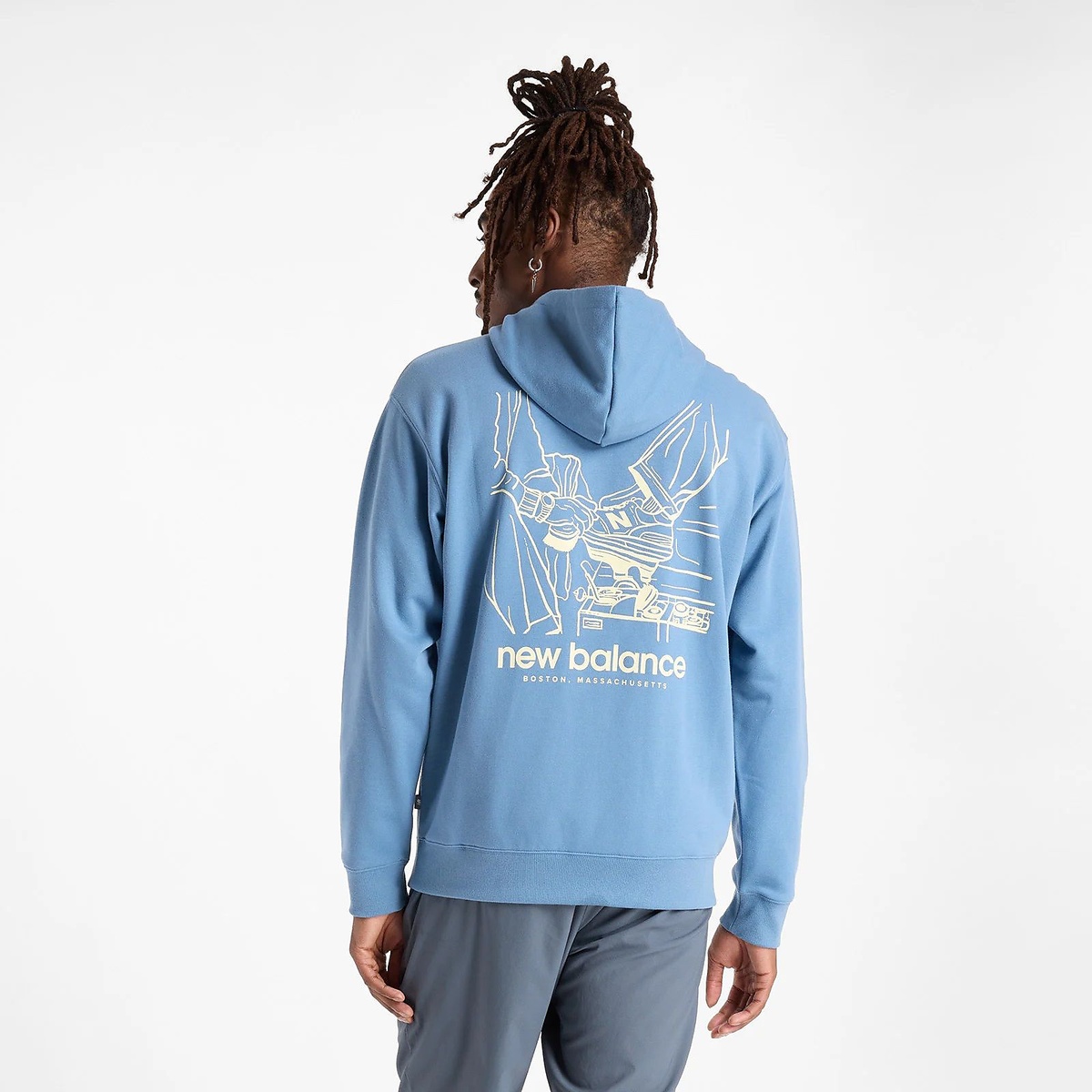 New Balance リラックスド シャイン スウェットフーディ