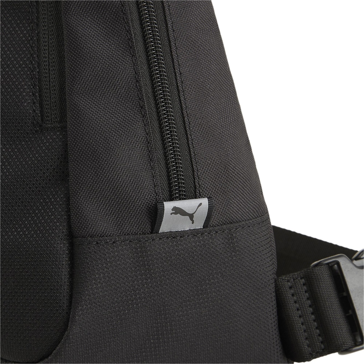 PUMA DECK SLING バッグ