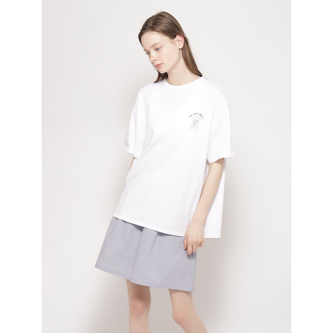「Berry Bear」シリーズ ツアーTシャツ UNISEX
