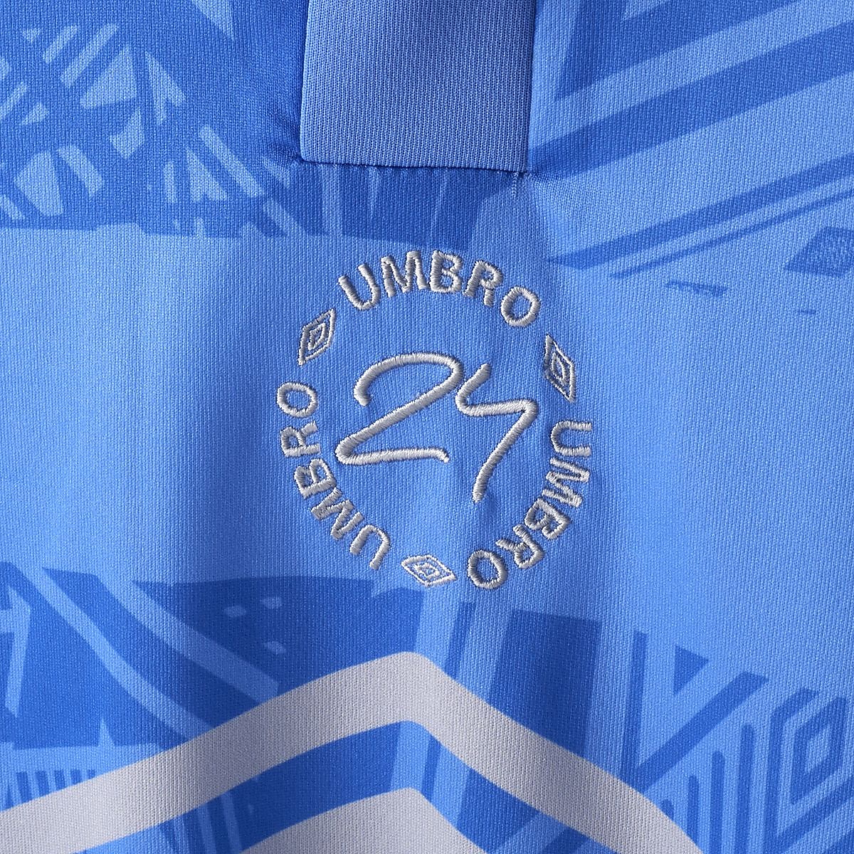 【THE THIRD by UMBRO】ジュニアグラフィックプラクティスシャツ
