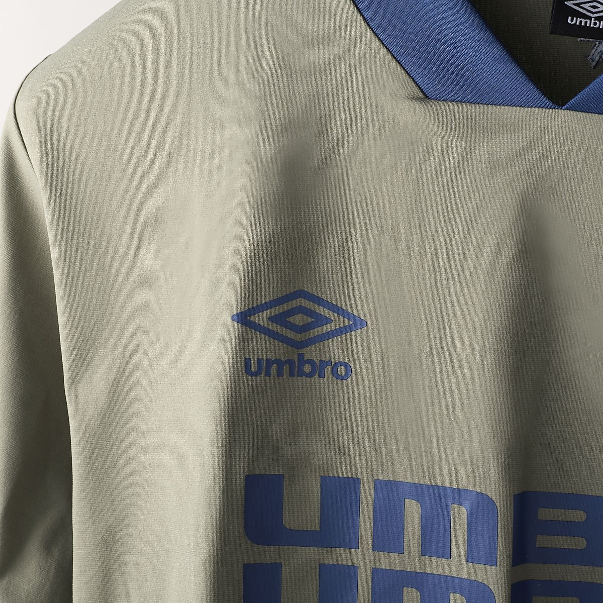 【THE THIRD by UMBRO】フィールテックプラクティスシャツ