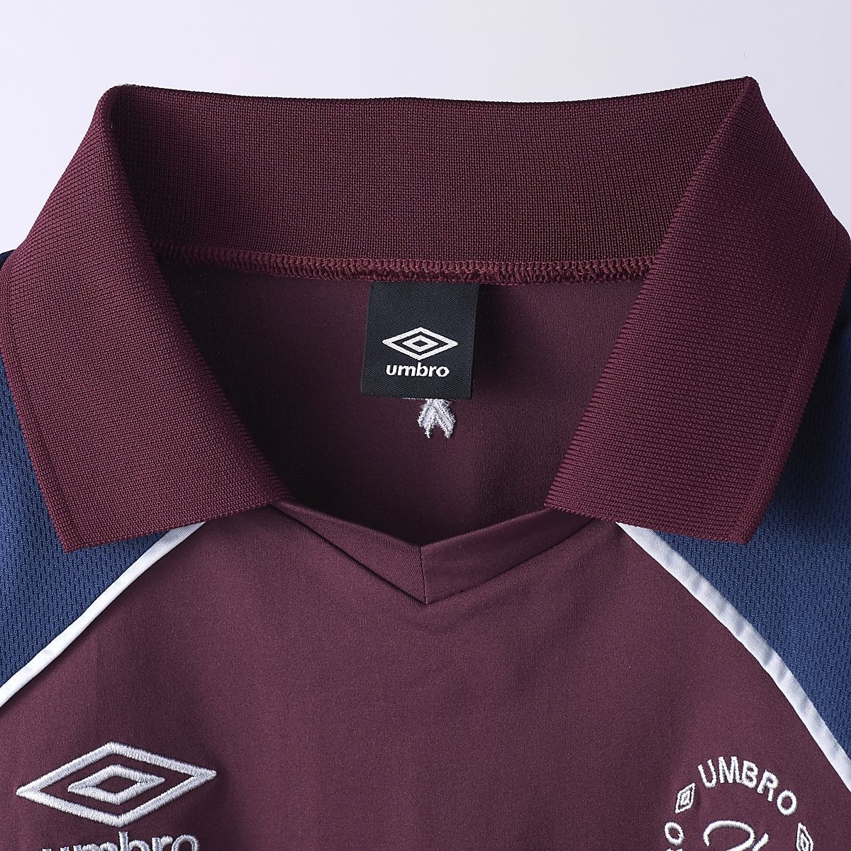 【THE THIRD by UMBRO】フィールテックプラクティスシャツ