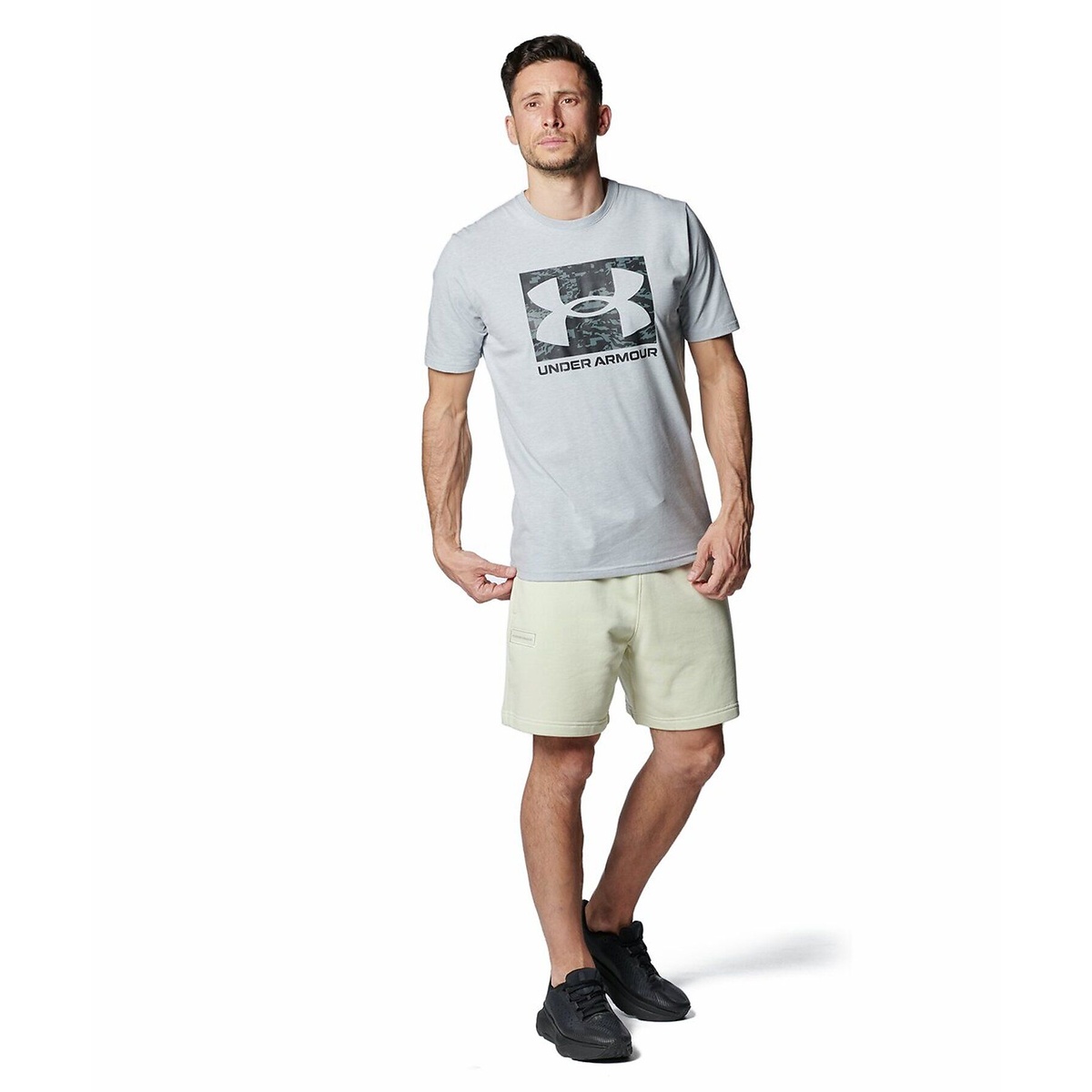 UA BOXED SPORTSTYLE LOGO SS