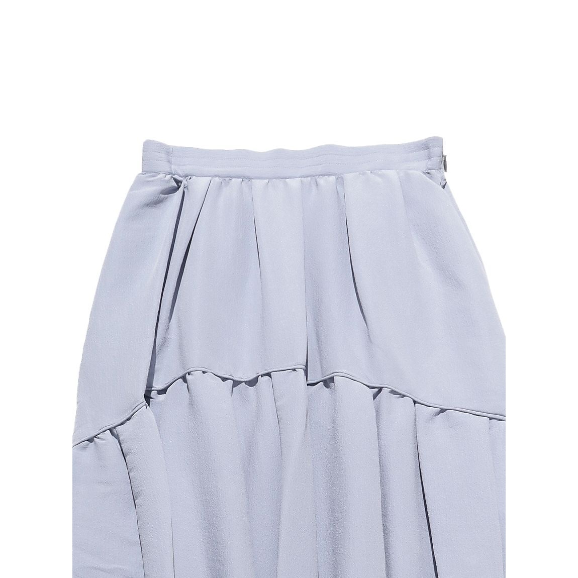 ボリュームティアードスカート