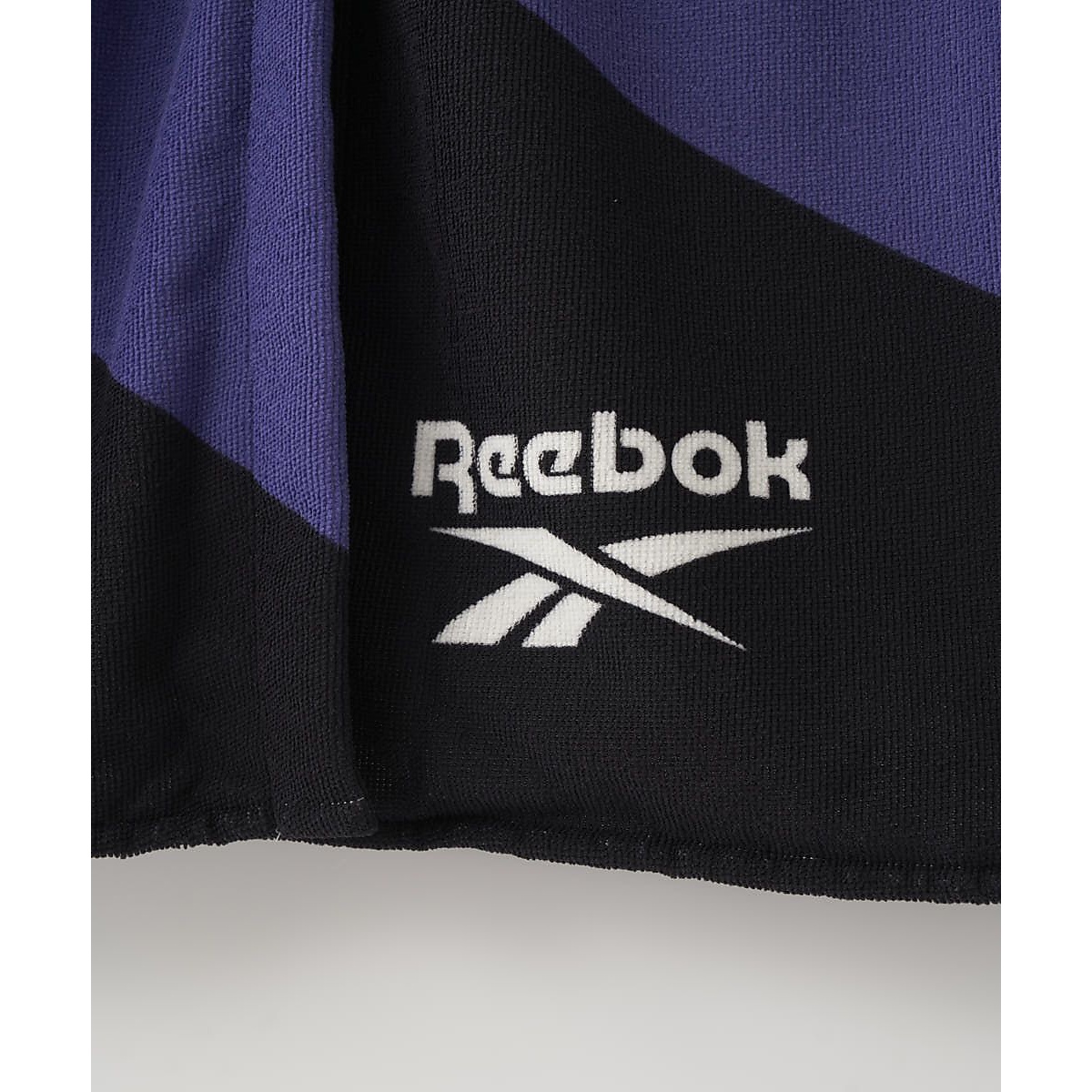 【REEBOK】96cm丈PE巻きタオル