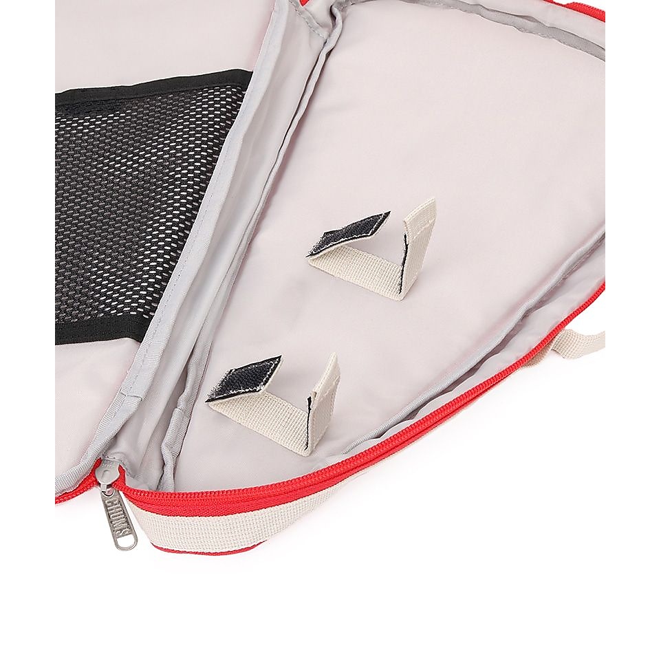 CHUMS Logo Hot Sandwich Cooker Case