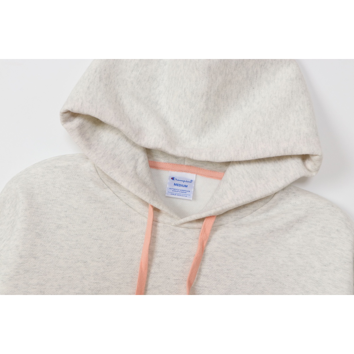 HOODED SWEATSHIRT